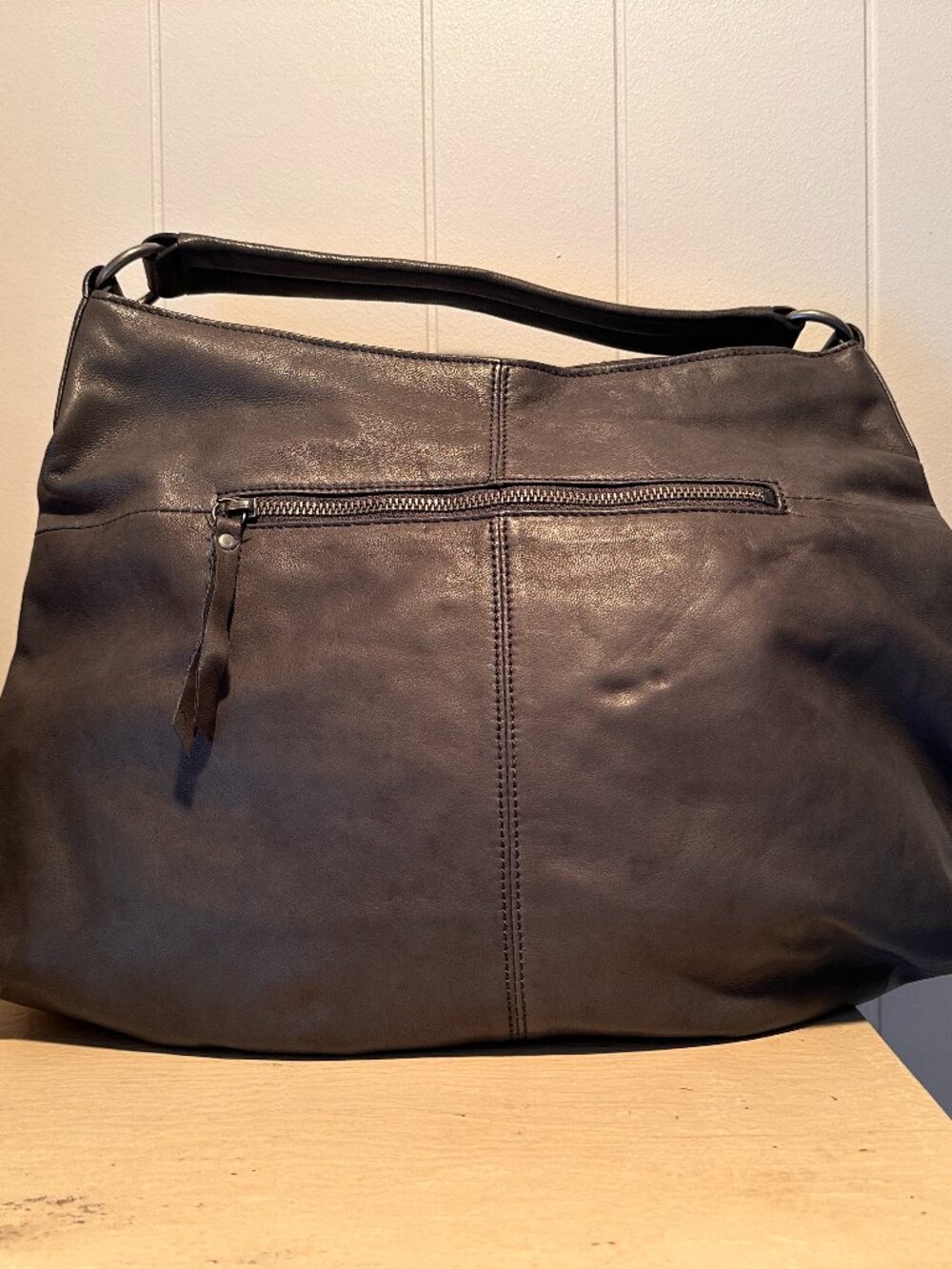 Lucky Brand Grey Hobo with Silver Detail - Picture 5 of 15